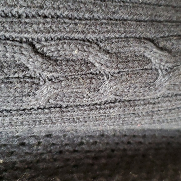 Woman's Poncho - Picture 3 of 3